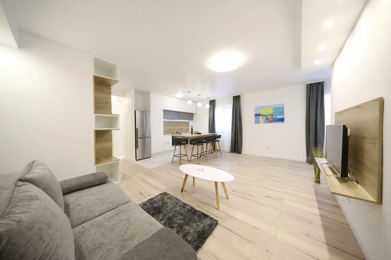 Sens Apartments Задар